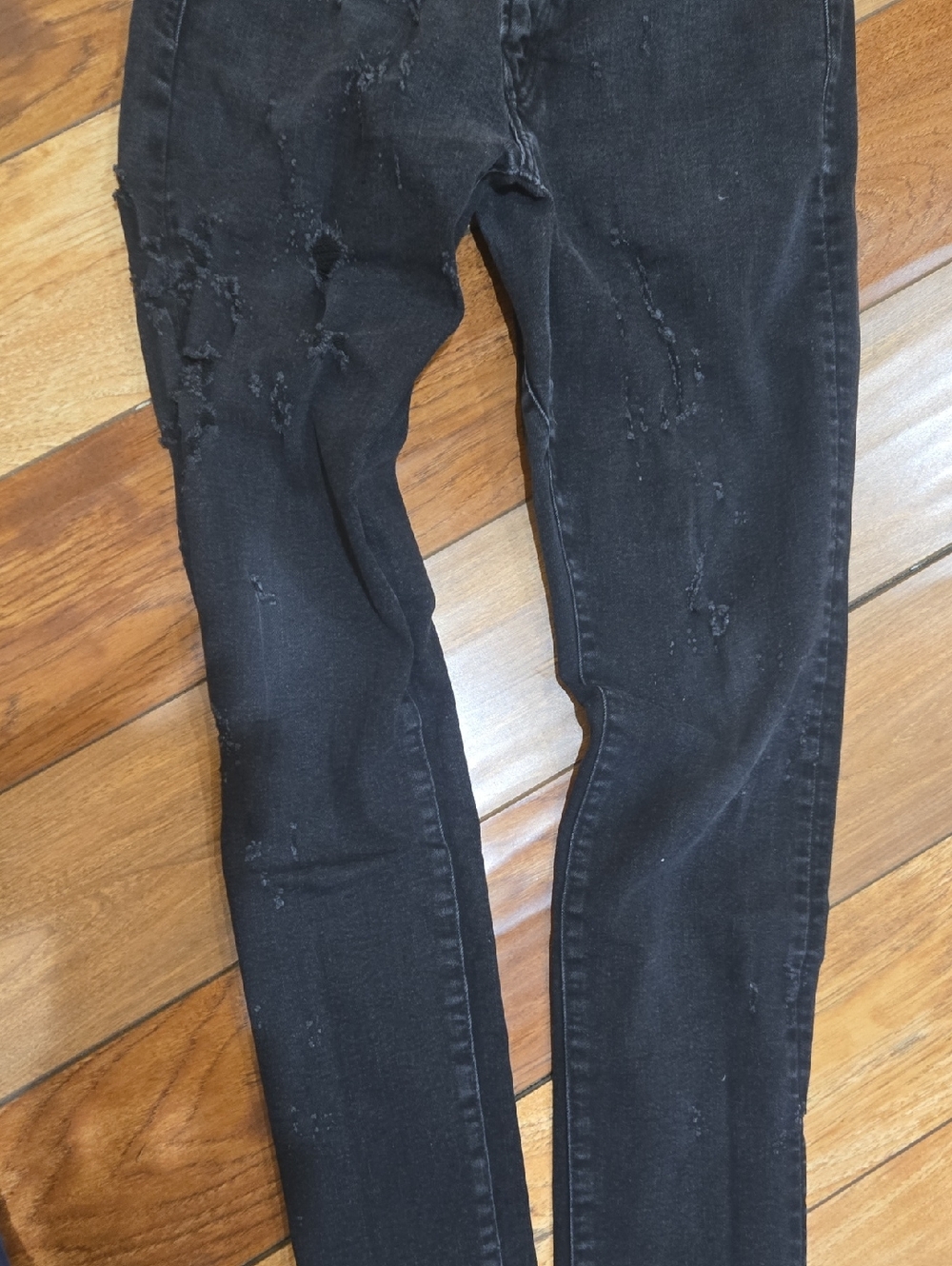 American Eagle Outfitters Black Ripped Skinny Jeans